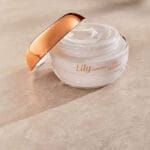 Lily Crema Hid Lumiere Satinado 250g - Imagen 3